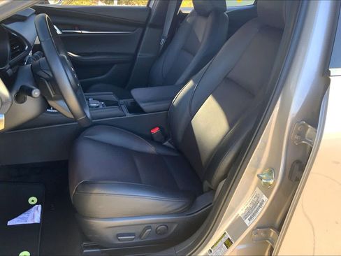 Used 2024 MAZDA MAZDA3 Hatchback w/Premium Plus Pkg image 7