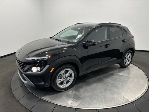 Certified 2023 Hyundai Kona SEL w/ Cargo Package AWD/4WD image 4