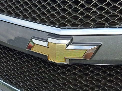 Used 2011 Chevrolet Traverse LS AWD/4WD image 26