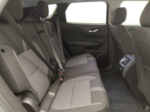 Used 2024 Chevrolet Blazer LT w/ Convenience Package FWD image 19