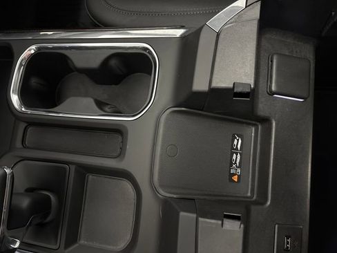 Used 2024 Chevrolet Silverado 1500 LT Trail Boss w/ LT Trail Boss Premium Package image 71