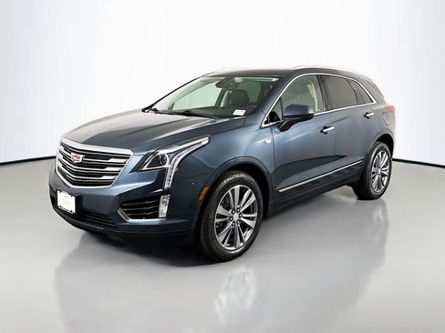 Used 2019 Cadillac XT5 Luxury image 3