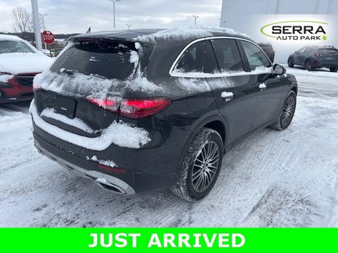 Used 2026 Mercedes-Benz GLC 300 4MATIC image 3