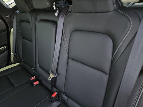 New 2025 Nissan Murano SV image 10