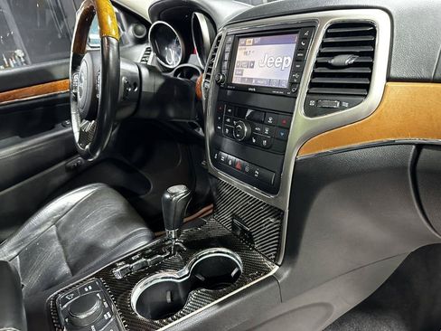 Used 2012 Jeep Grand Cherokee Overland AWD/4WD image 48
