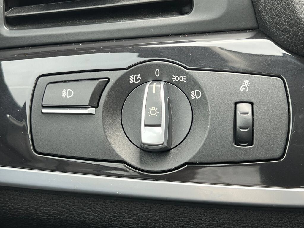 Used 2014 BMW X3 xDrive28i AWD/4WD image 30