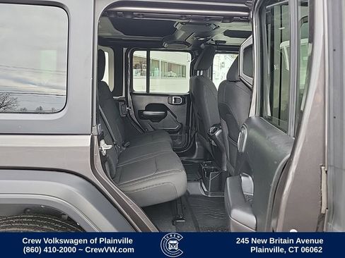 Used 2018 Jeep Wrangler Unlimited Sport S image 15