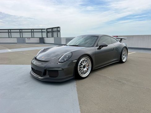 Used 2014 Porsche 911 GT3 RWD image 4