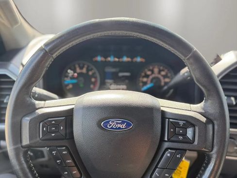 Used 2018 Ford F150 XLT w/ Equipment Group 302A Luxury AWD/4WD image 14