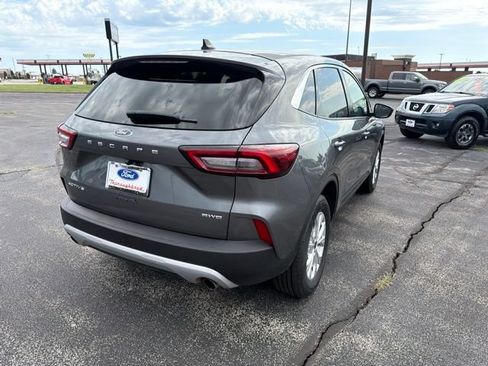 Used 2024 Ford Escape Active AWD/4WD image 5