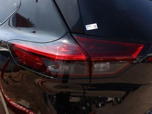 Certified 2023 Nissan Rogue S image 7