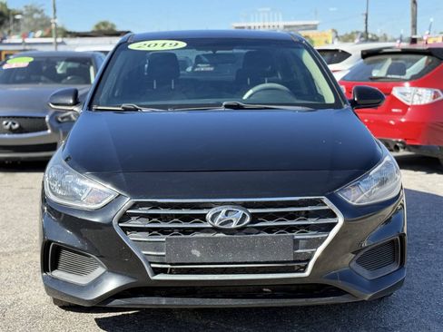Used 2019 Hyundai Accent SE FWD image 9