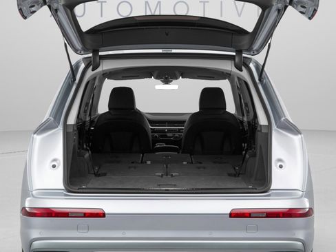 Used 2018 Audi Q7 2.0T Premium AWD/4WD image 36