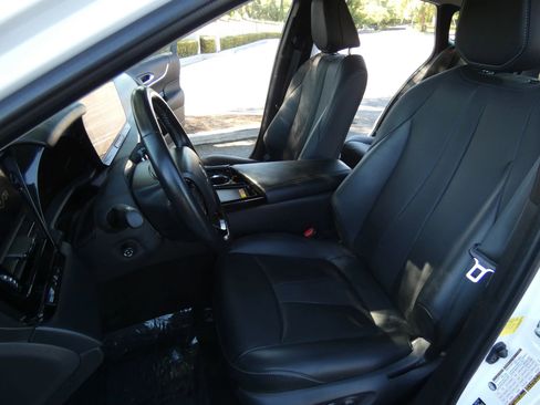 Used 2024 Toyota Mirai w/ Advanced Technology Package image 44