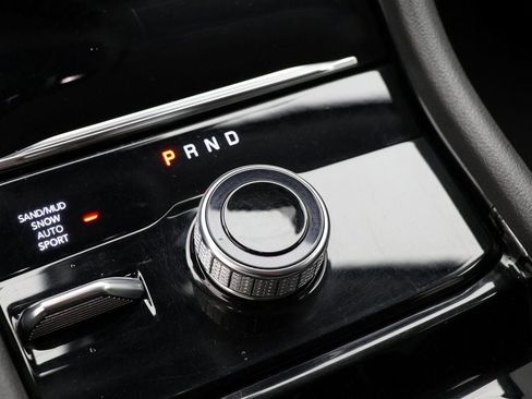 Used 2023 Jeep Grand Cherokee Limited image 20