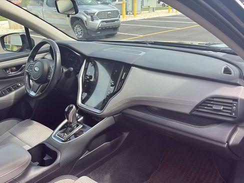 Used 2023 Subaru Outback Premium image 20