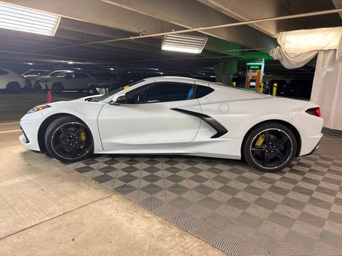 Used 2022 Chevrolet Corvette Stingray Premium Cpe w/ 3LT RWD image 4