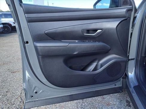 Used 2025 Hyundai Tucson SEL image 17