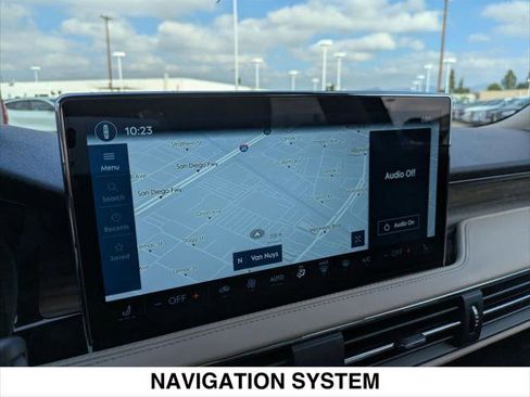 New 2025 Lincoln Corsair Grand Touring image 9