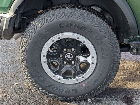 New 2025 Ford Bronco Badlands AWD/4WD image 13