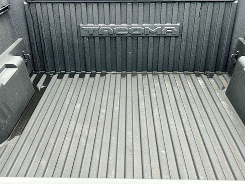 Used 2025 Toyota Tacoma SR image 21