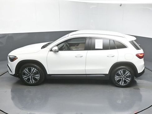 Used 2025 Mercedes-Benz GLA 250 GLA 250 image 46