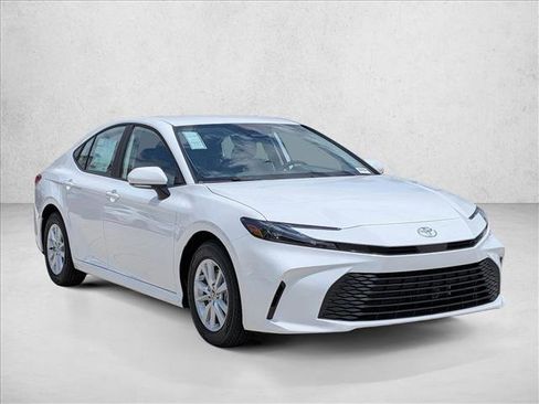 New 2026 Toyota Camry LE FWD image 7