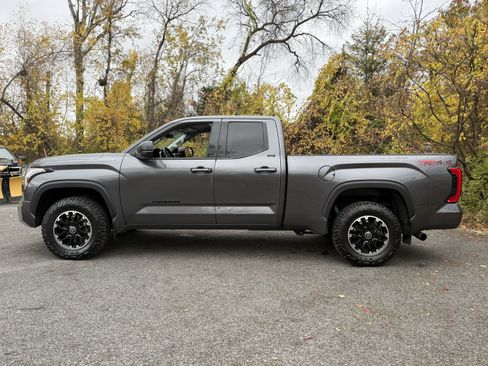 Used 2023 Toyota Tundra SR5 image 7