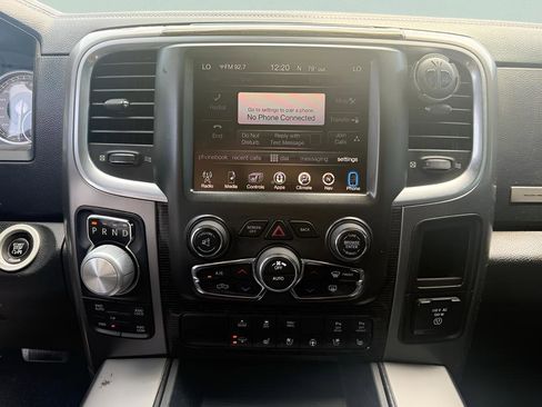 Used 2016 RAM 1500 Limited AWD/4WD image 17