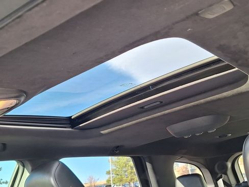 Used 2021 Dodge Durango Citadel image 29