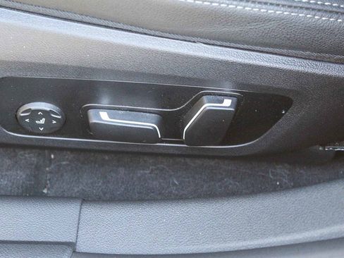 Certified 2025 BMW i4 eDrive40 w/ M Sport Package image 21