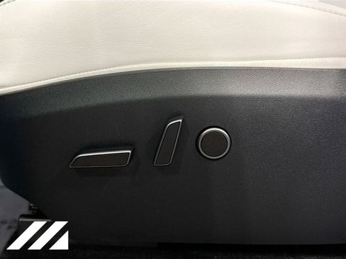 Used 2023 Tesla Model Y Long Range image 20