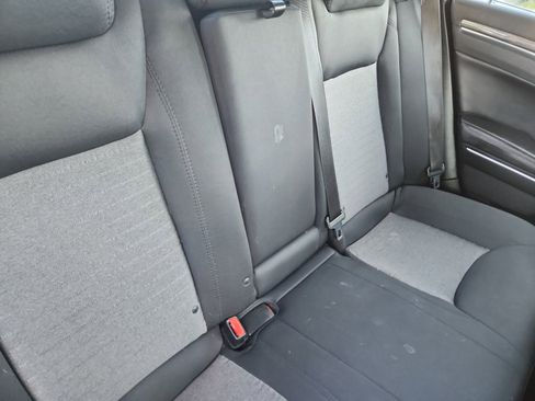 Used 2018 Chrysler 300 Touring image 19