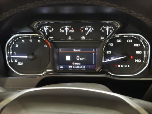 Used 2022 GMC Sierra 1500 SLT w/ SLT Premium Plus Package AWD/4WD image 30