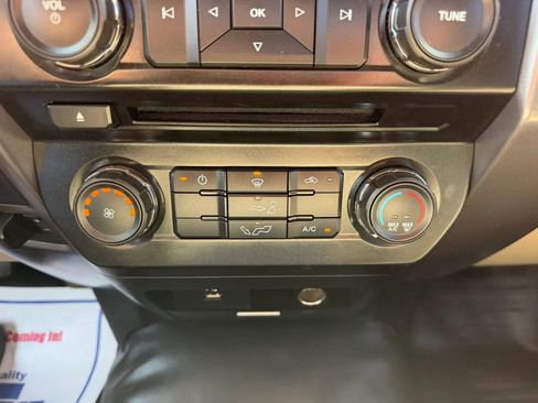 Used 2016 Ford F150 XLT w/ Trailer Tow Package AWD/4WD image 24