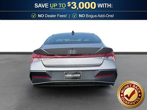 Used 2024 Hyundai Elantra SEL w/ Convenience Package FWD image 7