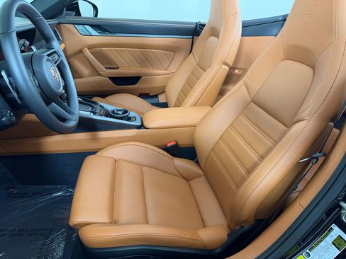 Certified 2026 Porsche 911 Carrera image 5