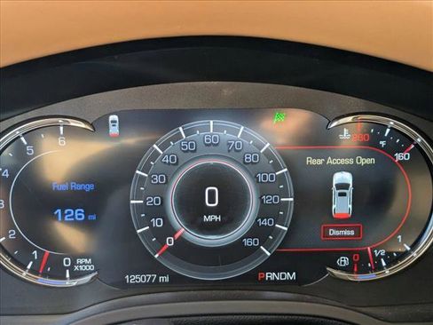 Used 2016 Cadillac Escalade Platinum image 5