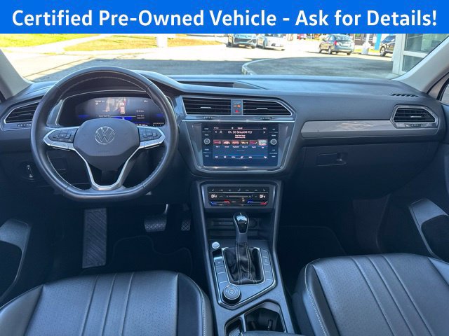 Certified 2023 Volkswagen Tiguan SE w/ Panoramic Sunroof Package AWD/4WD image 5