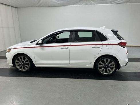 Used 2018 Hyundai Elantra GT Sport FWD image 6