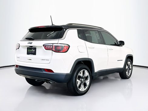 Used 2018 Jeep Compass Limited AWD/4WD image 9