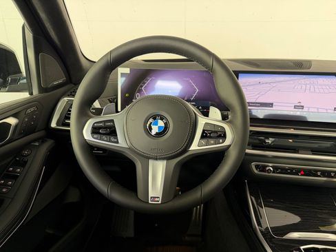 New 2027 BMW X7 xDrive40i image 15