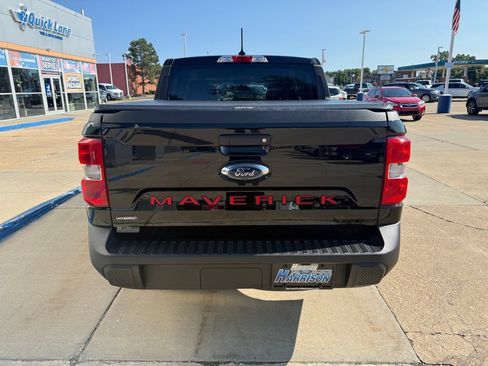 Used 2024 Ford Maverick XLT FWD image 4