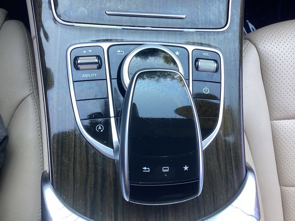 Used 2015 Mercedes-Benz C 300 4MATIC Sedan image 27