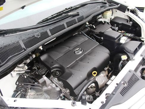 Used 2015 Toyota Avalon XLE Premium image 45