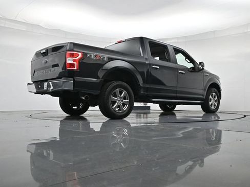 Used 2020 Ford F150 XLT w/ Equipment Group 302A Luxury AWD/4WD image 32