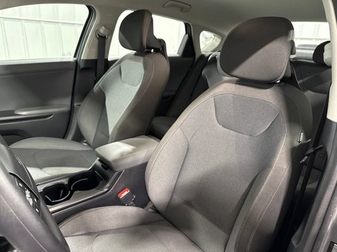Used 2025 Kia K4 FWD image 20