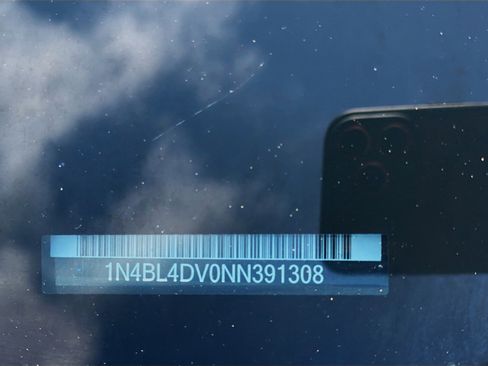 Used 2022 Nissan Altima 2.5 SV image 34