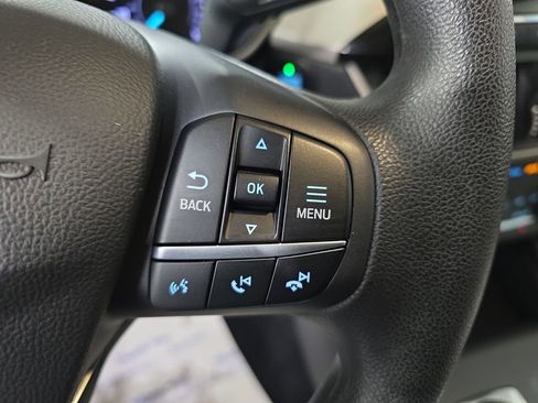 Used 2020 Ford Escape SE image 14