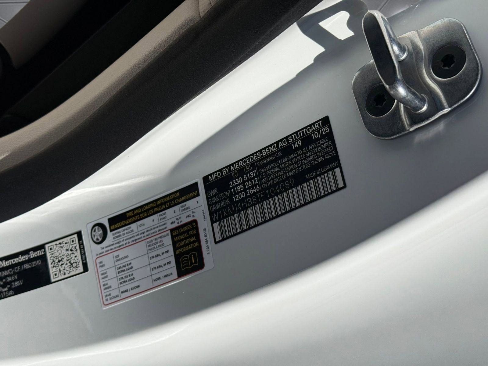 Certified 2026 Mercedes-Benz CLE 300 4MATIC Coupe image 21